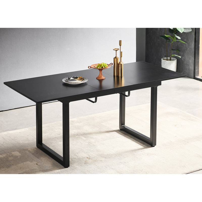 Table de salle à manger carrée avec pieds en métal, finition noire, salon moderne noir, création Ambiance