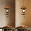 Luminaire suspendu rustique en bois et métal