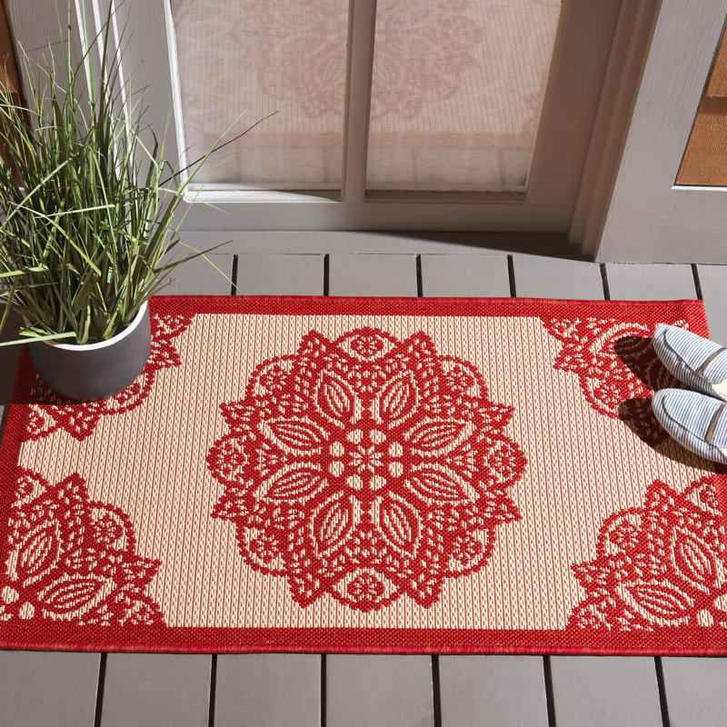 Tapis d'intérieur / extérieur beige / rouge Arneshia, Rectangle 2 pi x 3 pi 7 po