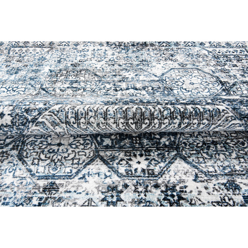 Riviera Oriental Area Rug in Blue, Rectangle 6' x 9'