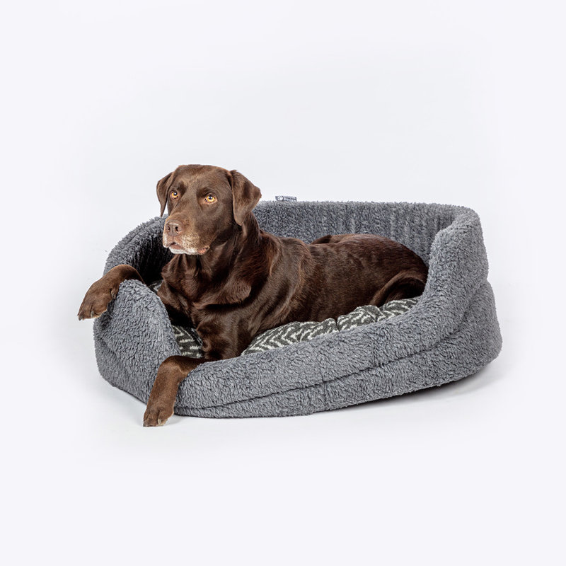 Chevron Fleece Pet Bed, 25cm H x 55cm W x 76cm D