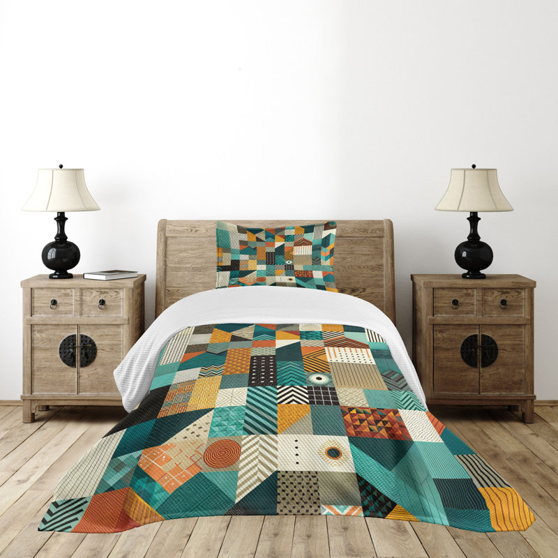 Geometric Shapes Coverlet, Twin Coverlet / Bedspread + 1 Standard Sham