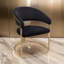 Chaise Juhasz-1339245038