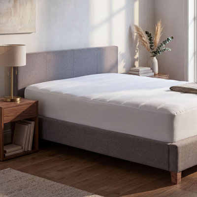 Martex Quilted Mattress Pad with Deep Pocket Fit, Soft Breathable Polyester-Cotton Blend, All-Season Comfort, Twin XL