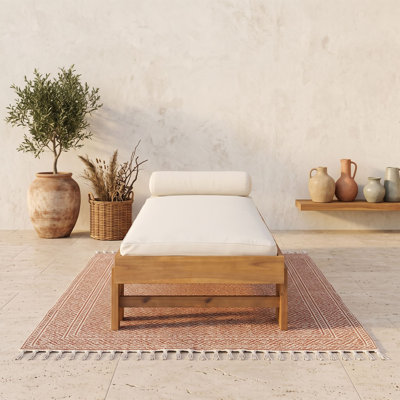 Chaises longues de patio en bois avec coussin et traversin