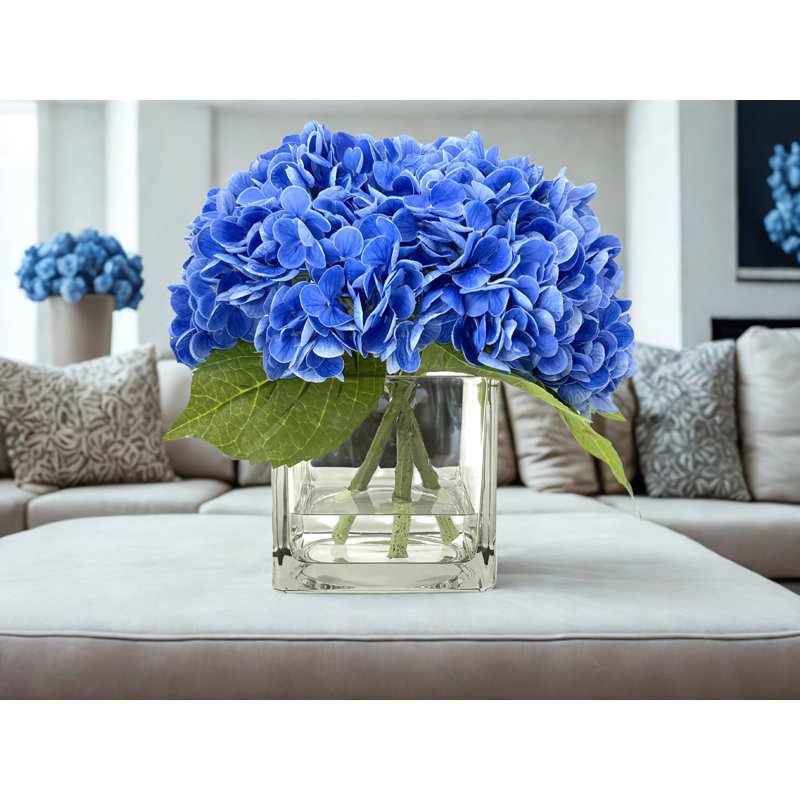 Véritable hydrangées dans un vase, arrangement de fausses fleurs artificielles, Bleu