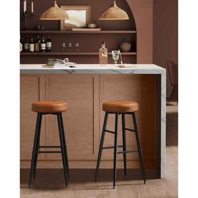 Ensemble de 2 tabourets de bar à hauteur de comptoir sans dossier Mid-Century, brun caramel