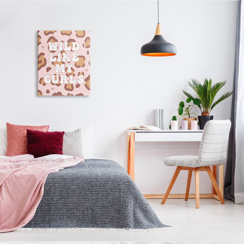 Motif léopard Wild Like My Curls, Toile tendue, H 30 po x l 24 po