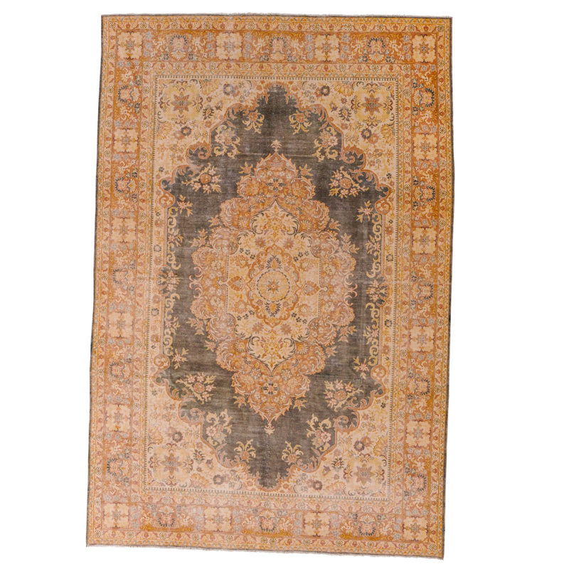 Tapis tribal unique en son genre