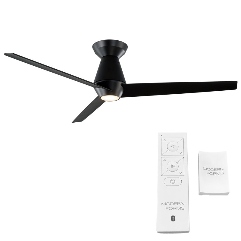 Ventilateur de plafond 52 po à 3 pales avec télécommande et luminaire avec température de couleur sélectionnable incluse