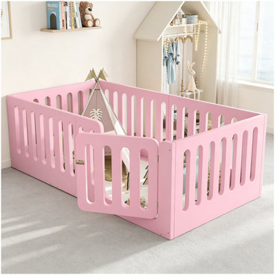 Lit simple au sol avec clôture haute pour enfants, lit Montessori pour enfants en bois massif avec porte à profil bas et sans sommier, rose