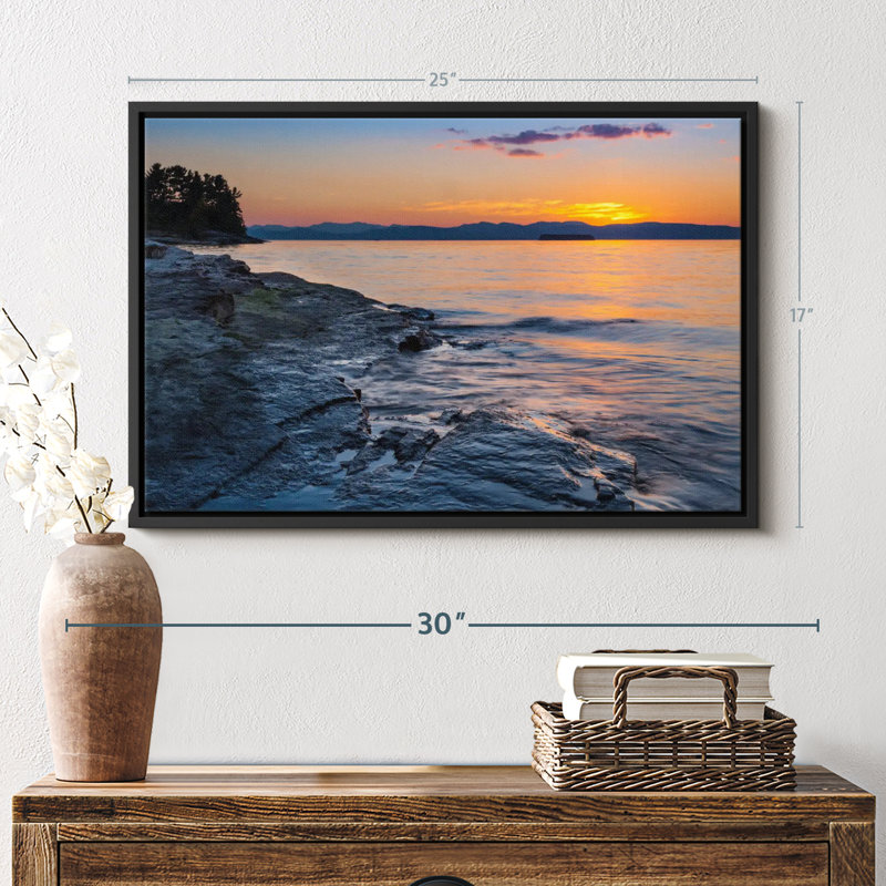 Impression sur toile Jeffers Serene Lake Champlain, H 17 po x l 25 po