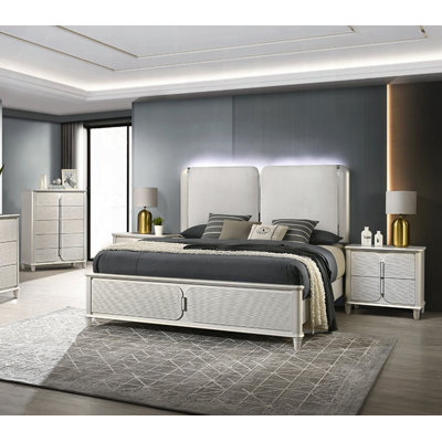 Scavotto 4-pcs Bedroom Set