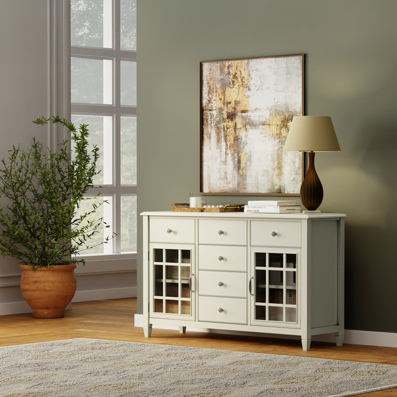 Buffet traditionnel à 3 portes en bois massif de 60 po avec moulures classiques et tablettes réglables Connaught