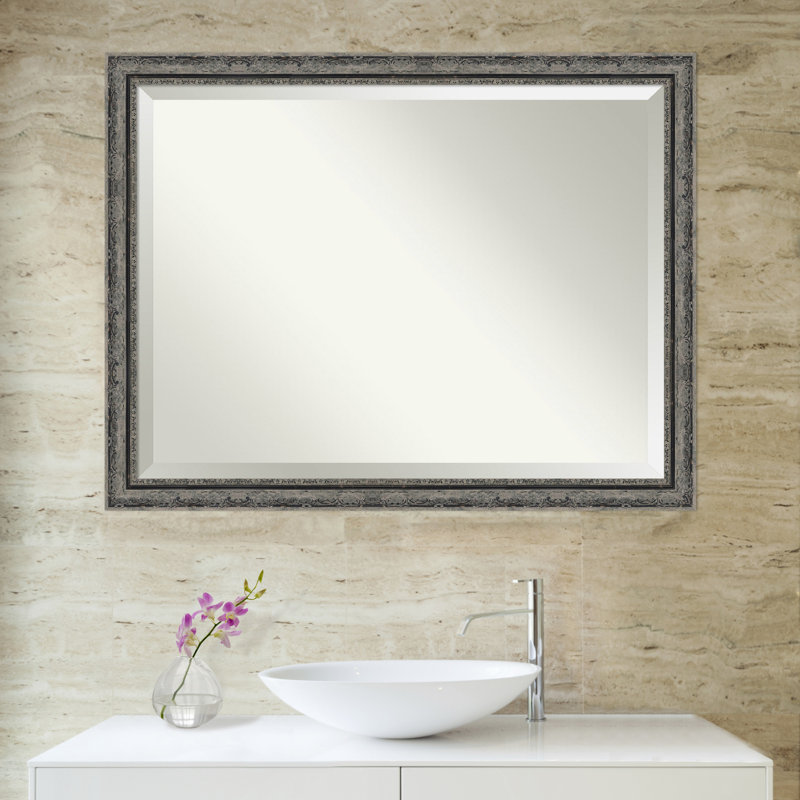 Miroir mural de salle de bain Filigree, 34,5 po x 44,5 po, Noir mat