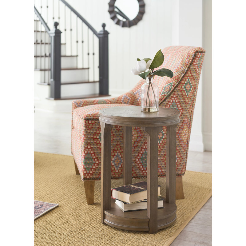 ROUND CHAIRSIDE TABLE