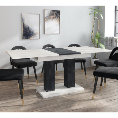 Champale 05 Extendable Dining Table