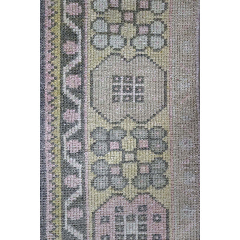 Konya One-of-a-Kind 3'11" X 7'11" Area Rug