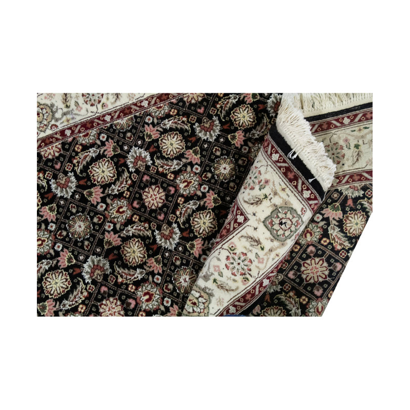 Hand Woven Wool Oriental Area Rug