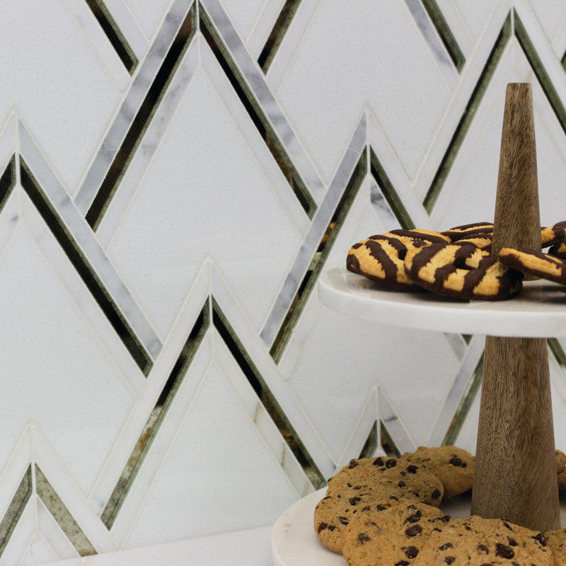 Carreau de mosaïque murale à chevrons en marbre 4,23 "x 5,28" Ogee, Antique / argent