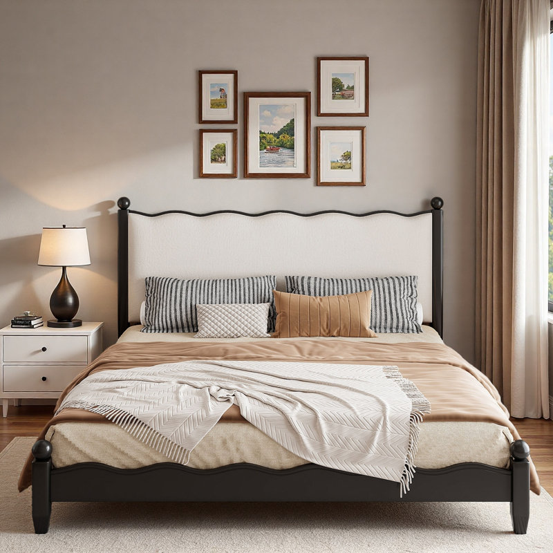 Lit plateforme en bois avec tête de lit tapissier festonnée, Noir / Beige, Grand lit