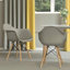 Chaise avec accoudoirs Chaya-111992879