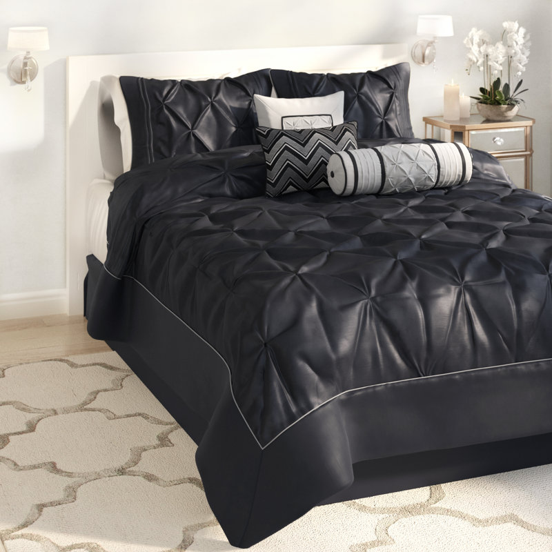 Ensemble d'édredon touffeté 7 pièces Laurel, Édredon pour très grand lit californien + 1 jupe, Noir