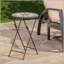 Charmante table d'appoint pliable avec mosaïque de pierre exquise pour les espaces extérieurs