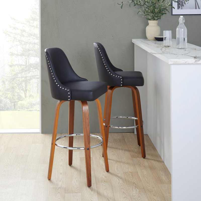 Fixed-Height Barstool with Swivel