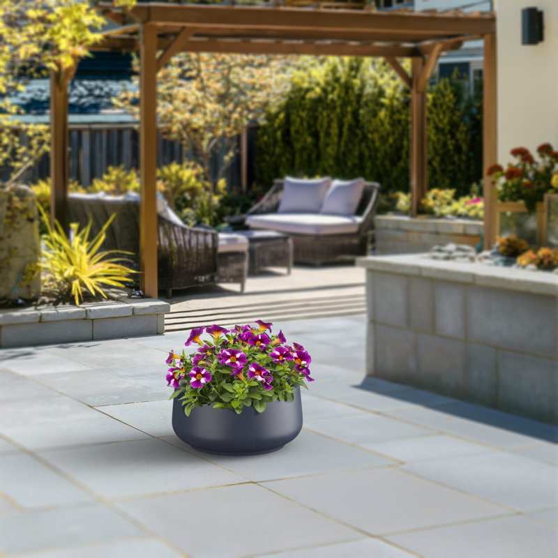 Pot à fleurs moyen rond en béton avec trous de drainage, H 10,04 po x l 17,13 po x P 17,13 po, Gris granite