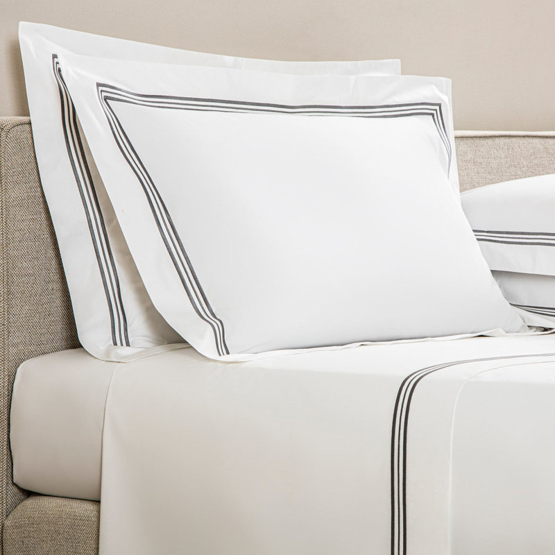 Triplo Bourdon Sham, White/Slate Gray, King