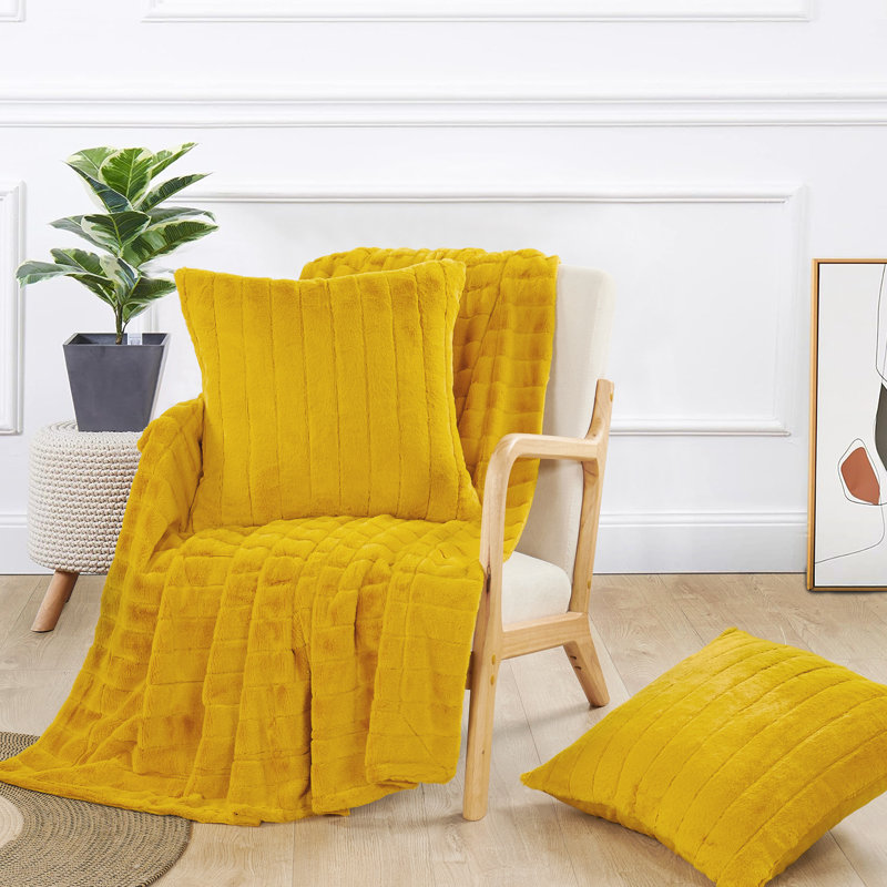 Jeté en fausse fourrure Luxury, Cari citron, 60 po x 80 po