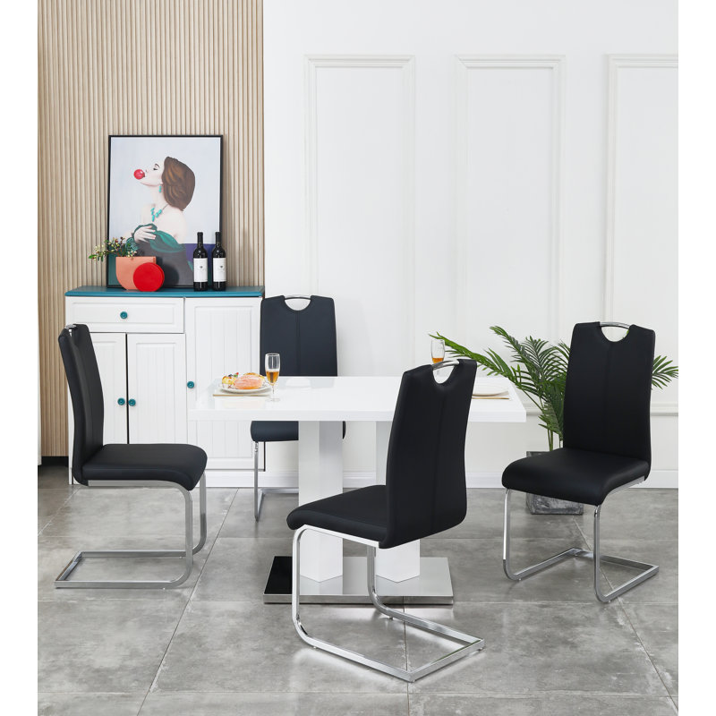 Ashaway 4 - Person Dining Set, Black