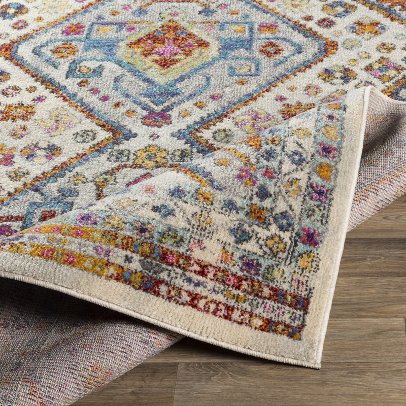 Wymore Oriental Indoor Rug, Rectangle 5'3" x 7'3"