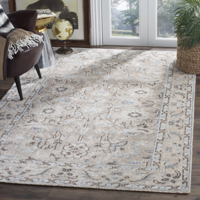 Yanis Hand Knotted Viscose Floral Rug
