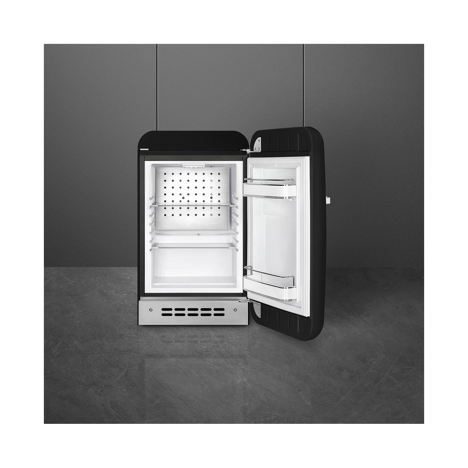 SMEG 50s Style Retro 1.2 cu. ft. Freestanding Mini Fridge, Right, Black
