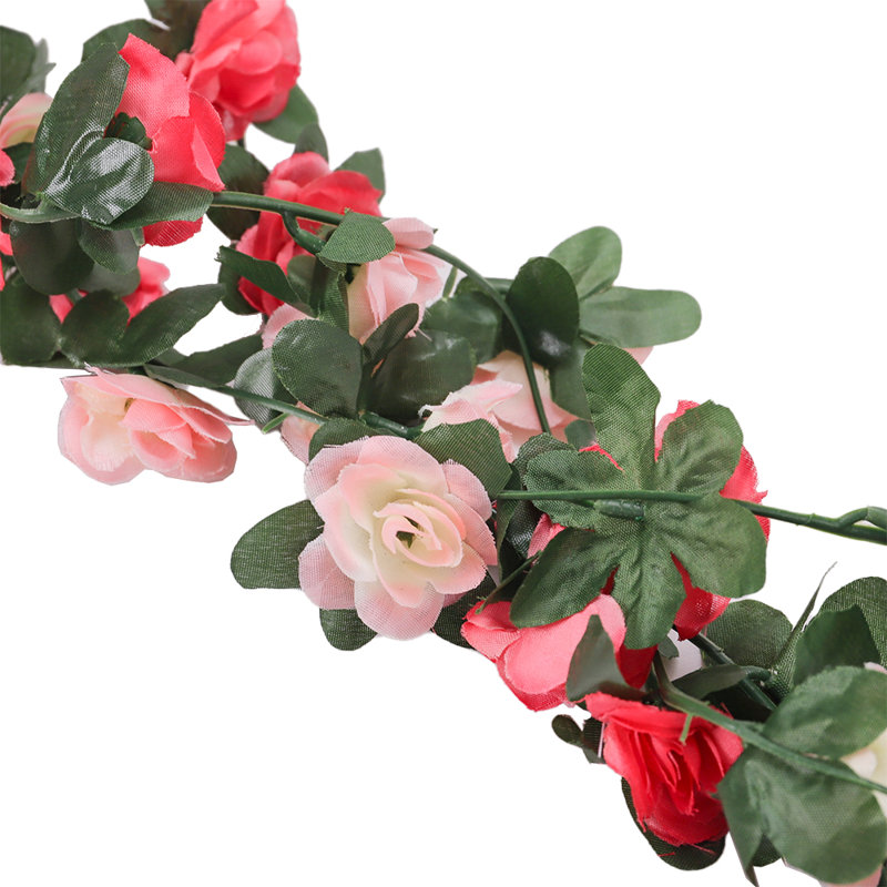Woolhorpe 250cm Faux Peony Garland