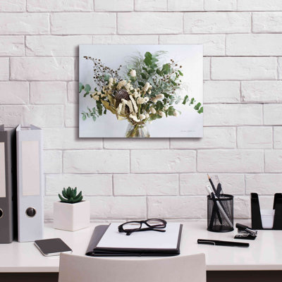 «Eucalyptus Arrangement on Canvas» par Elise Catterall, reproduction