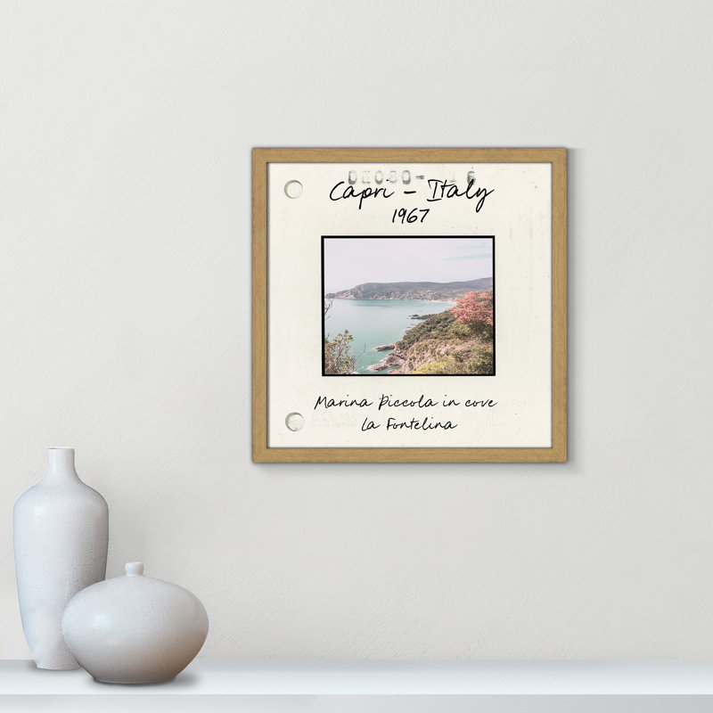 Capri Italie - Marina Picolla dans La Fontalina, par Susan Jill, H 17 po x l 17 po x P 0,75 po
