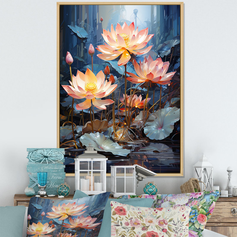 «Lotus Pond Blooms Come Alive I» sur toile, Encadrement doré, H 32 po x l 16 po