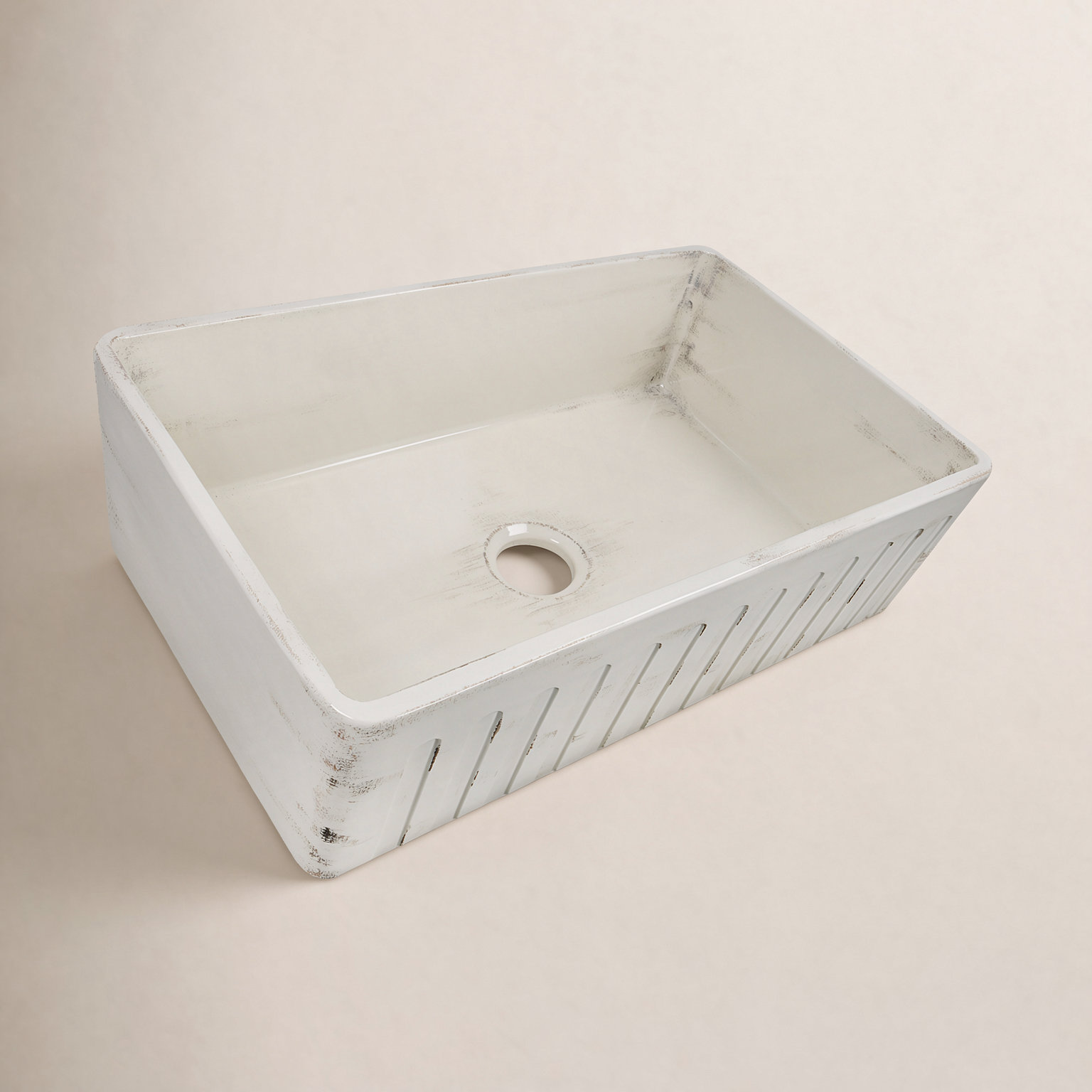 Vineyard 33" Apron Farmhouse Kitchen Sink, Shabby Straw