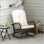 Chaise berçante en osier pour l'extérieur Outsunny
