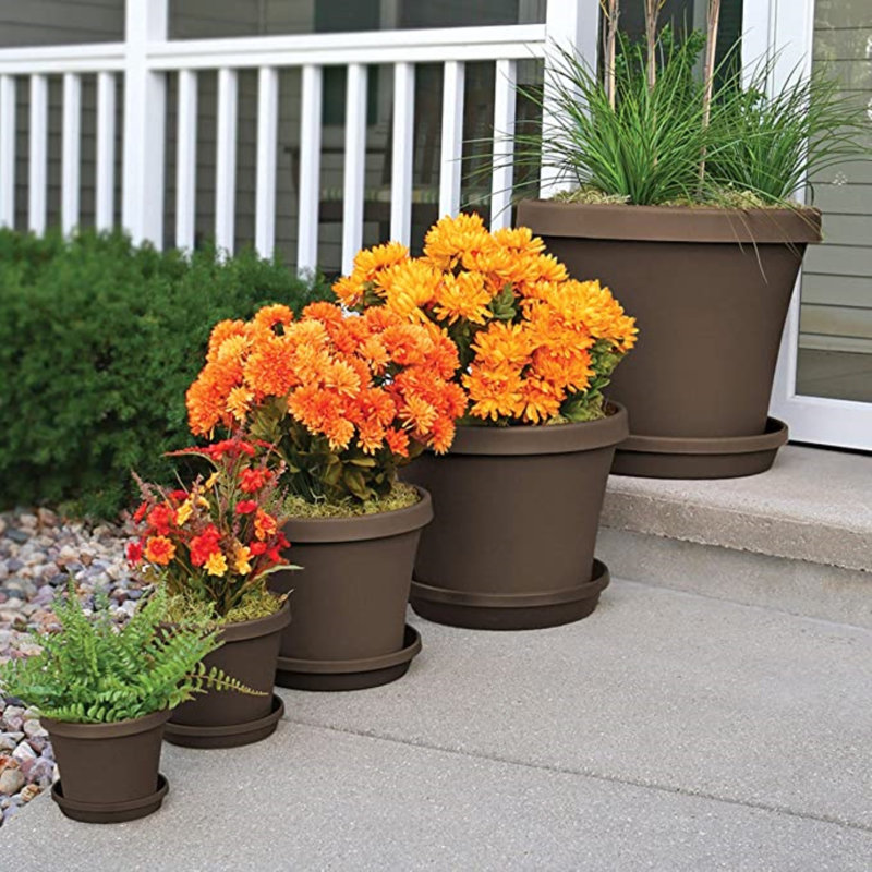 Terra Traditional Plastic Indoor/Outdoor Pot Planter, Chocolate, 12.75" H x 15" W x 15" D