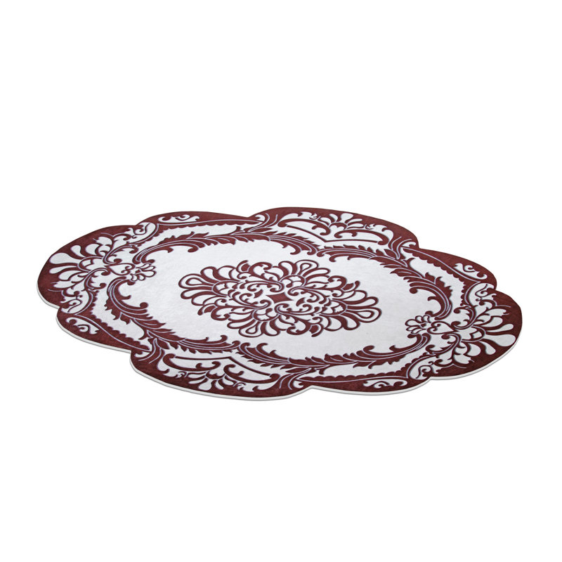 Tapis rouge en polyester tissé à la machine Novelty Stromberg, Nouveauté 3 pi 11 po x 5 pi 11 po