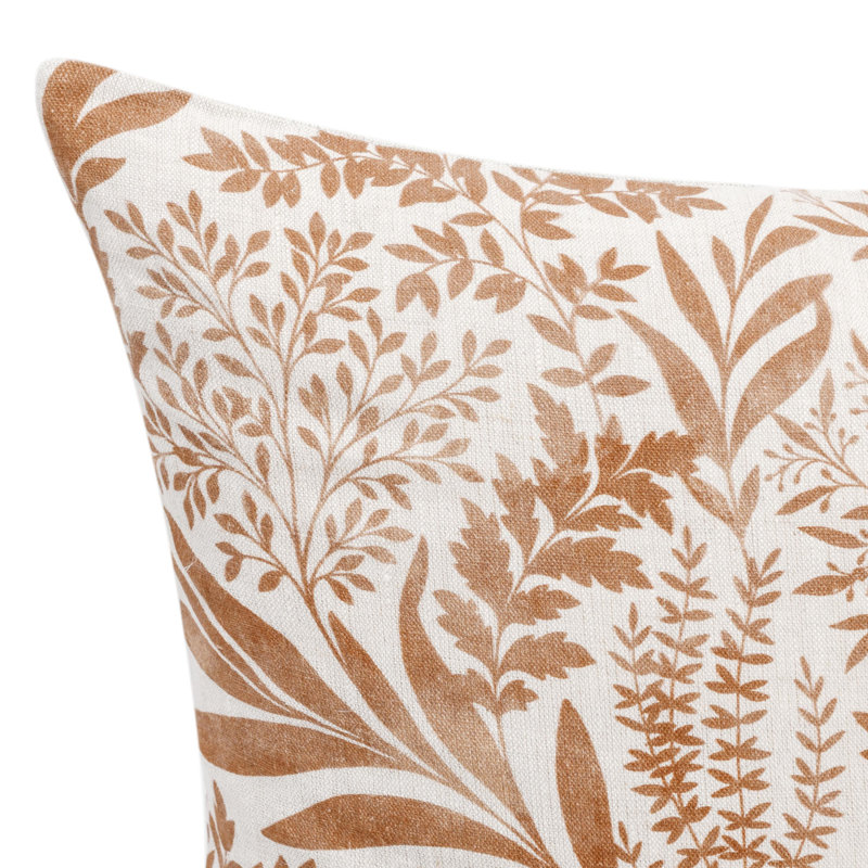 Coussin décoratif en tissu 22 po Mulberry, Brun