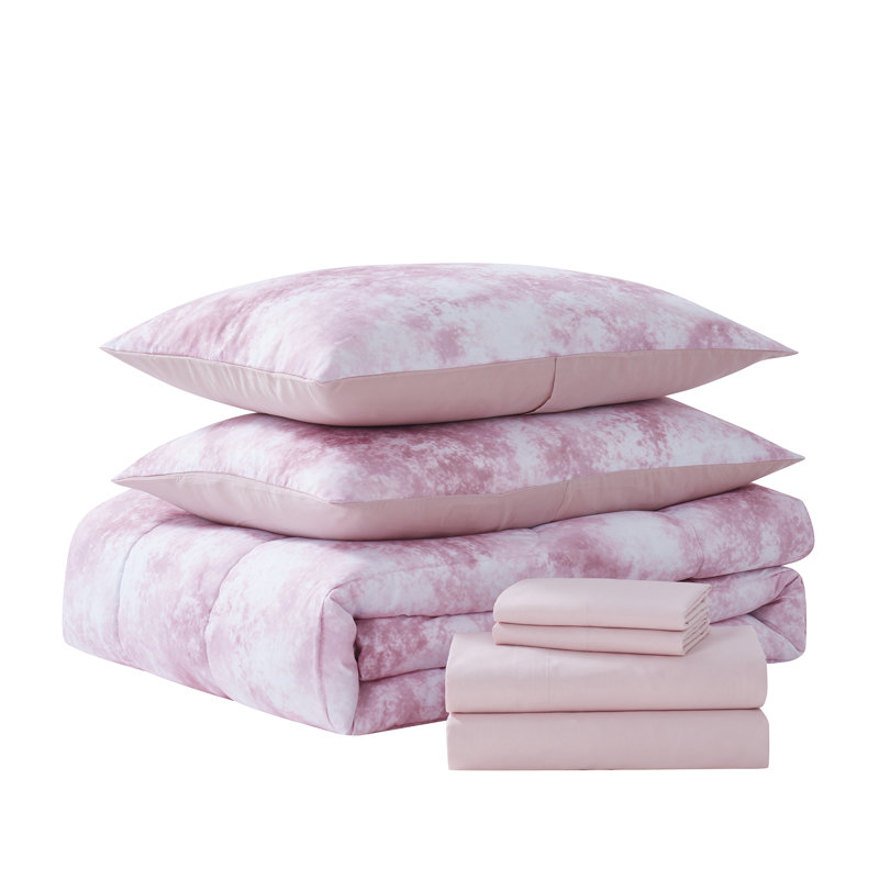 Waterbury Pink and White Microfiber Twin Bed in a Bag Set