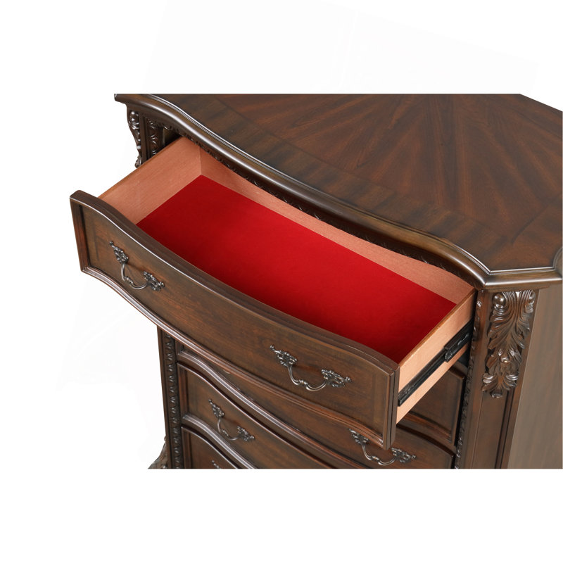 Commode à 5 tiroirs de style traditionnel avec poignées en métal en noyer