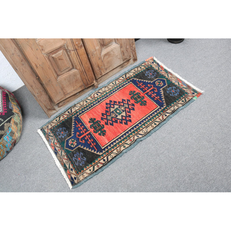 Tapis rectangulaire noué à la main