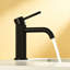 Robinet de lavabo de salle de bain en laiton sculpté-128221797