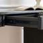 Élégante console incurvée avec tiroir et rayures verticales-574707471